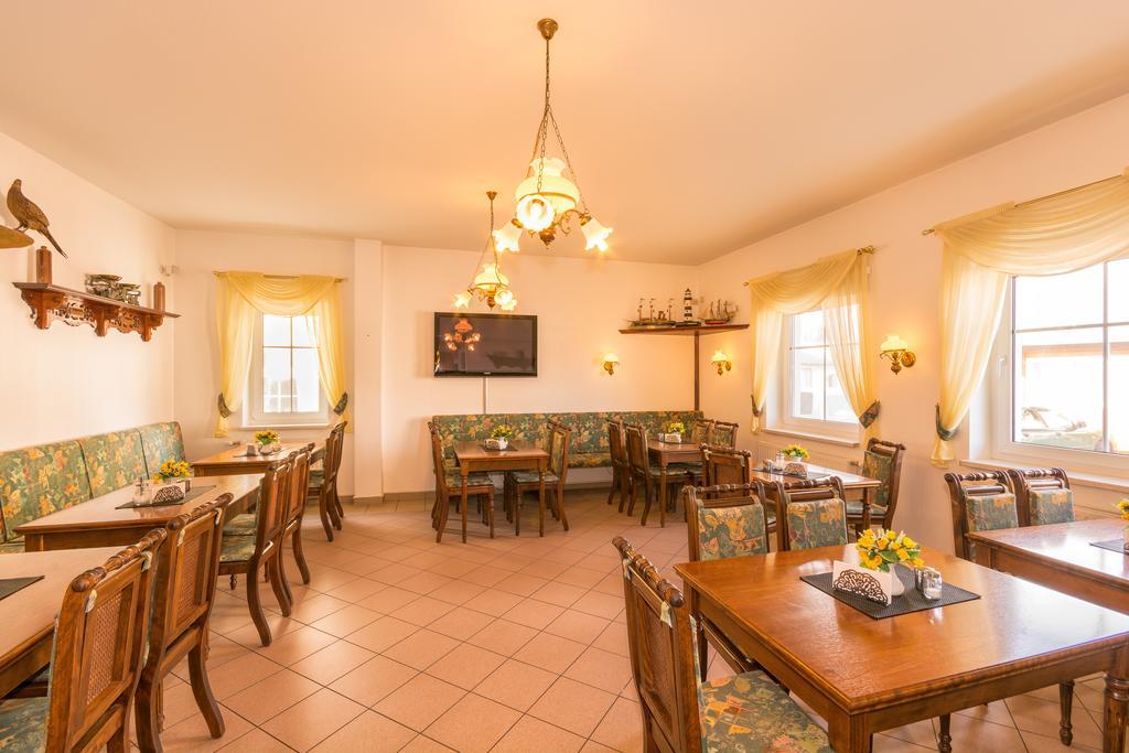 Pension Anker Binz Bagian luar foto